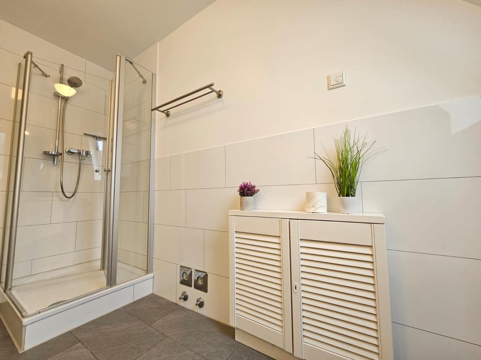 Mienhus Apartments Ferienwohnung Famke Норден Екстериор снимка
